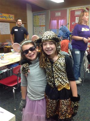 Sammie and Jillian 